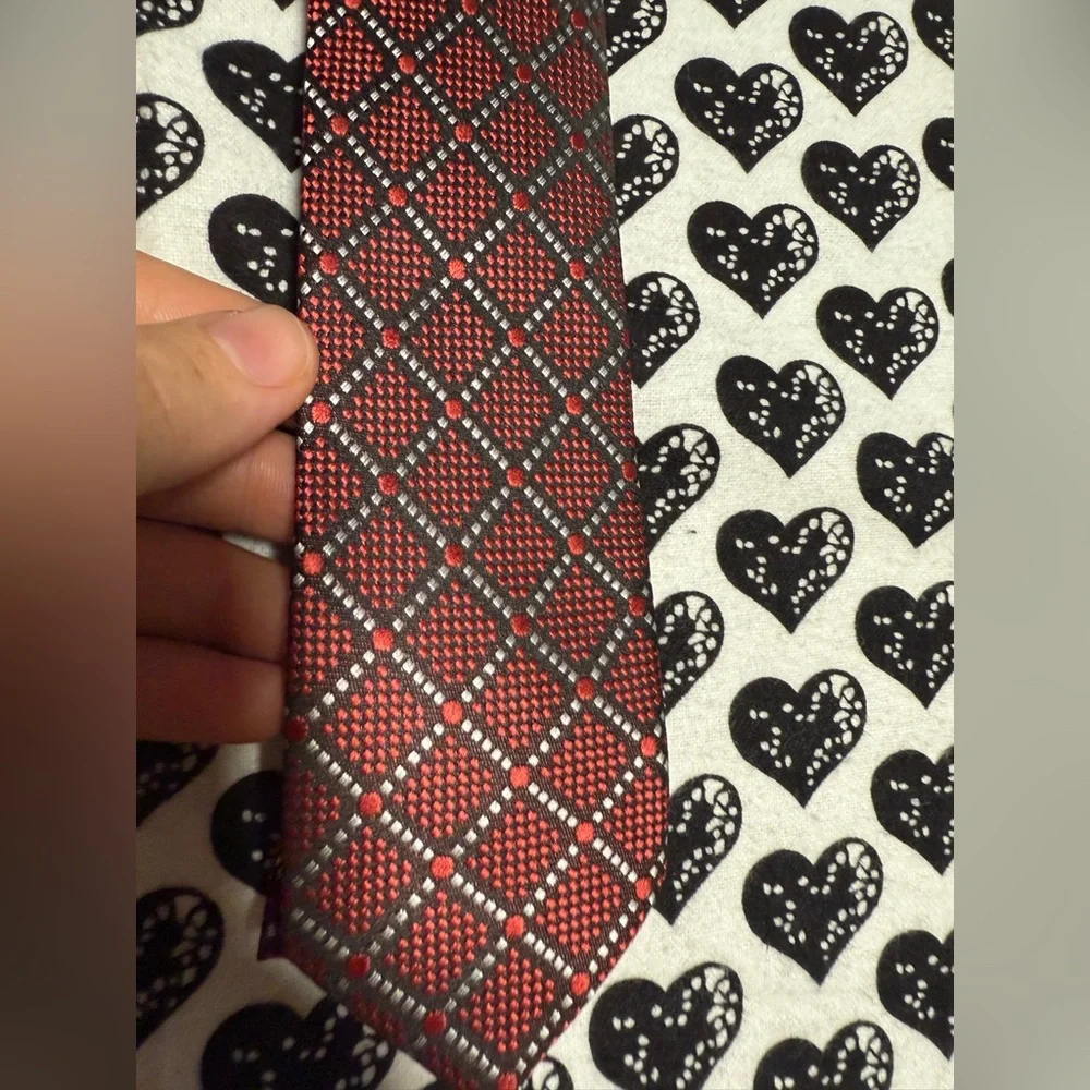 Botti Cravatte Red and Black Tie in excellent condition